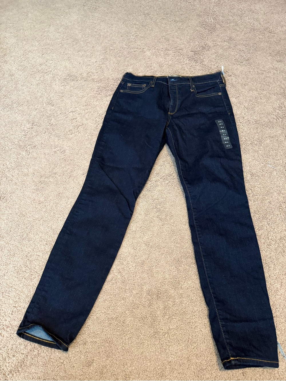 GAP women’s true skinny jeans